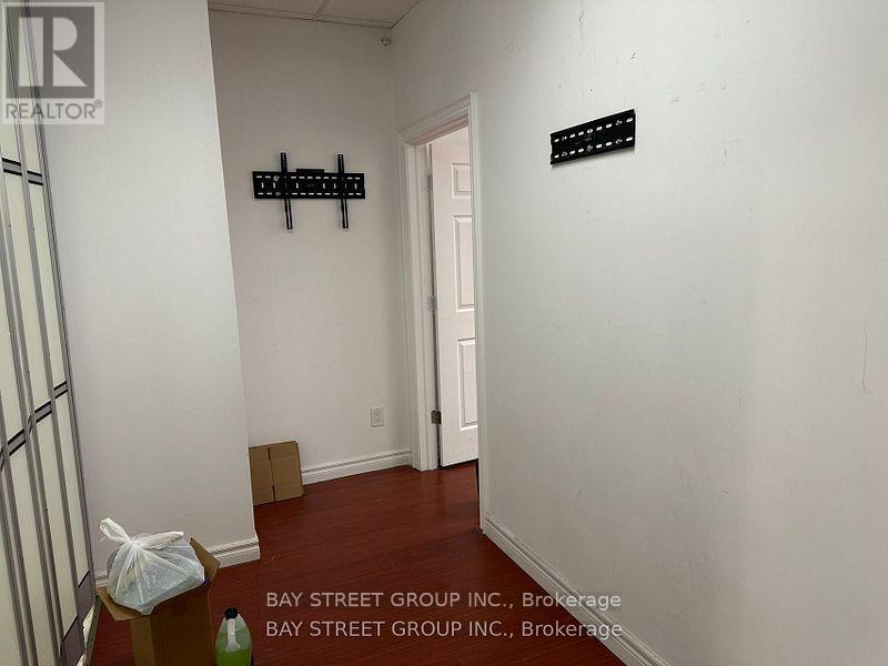 110 - 7181 Yonge Street, Markham, Ontario  L3T 0C7 - Photo 2 - N8453292