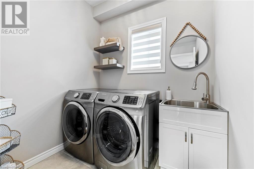 9 Angels Drive, Niagara-On-The-Lake, Ontario  L0S 1J1 - Photo 19 - 40607465