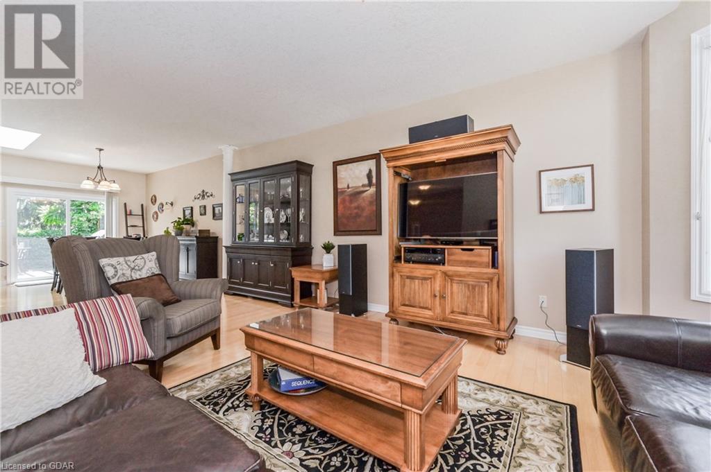 260 Forfar Street E, Fergus, Ontario  N1M 2X7 - Photo 11 - 40608066