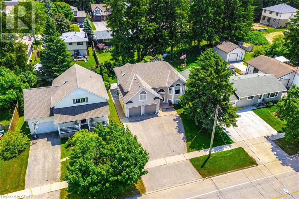 260 Forfar Street E, Fergus, Ontario  N1M 2X7 - Photo 2 - 40608066