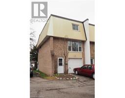 70 MORGAN Avenue Unit# 6