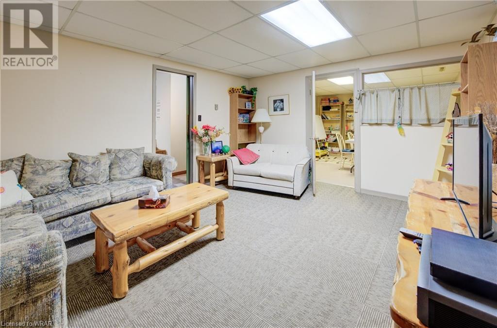 211 Birmingham Street W, Mount Forest, Ontario  N0G 2L1 - Photo 38 - 40604258