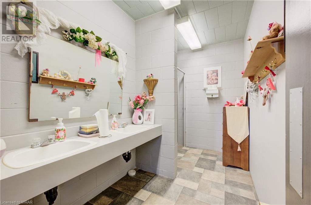 211 Birmingham Street W, Mount Forest, Ontario  N0G 2L1 - Photo 42 - 40604258