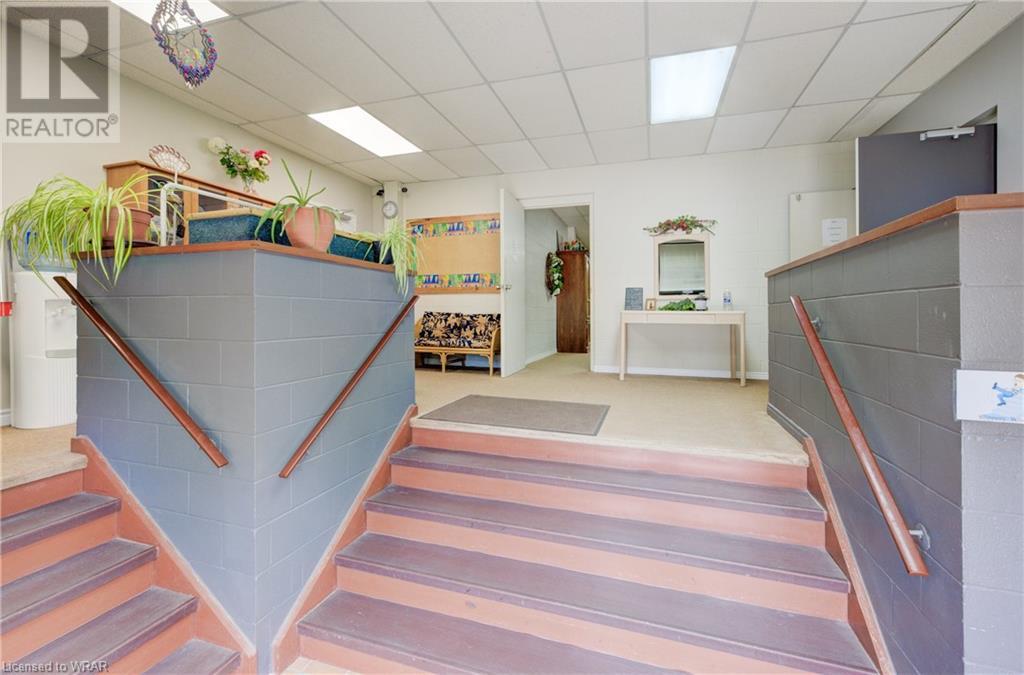 211 Birmingham Street W, Mount Forest, Ontario  N0G 2L1 - Photo 8 - 40604258