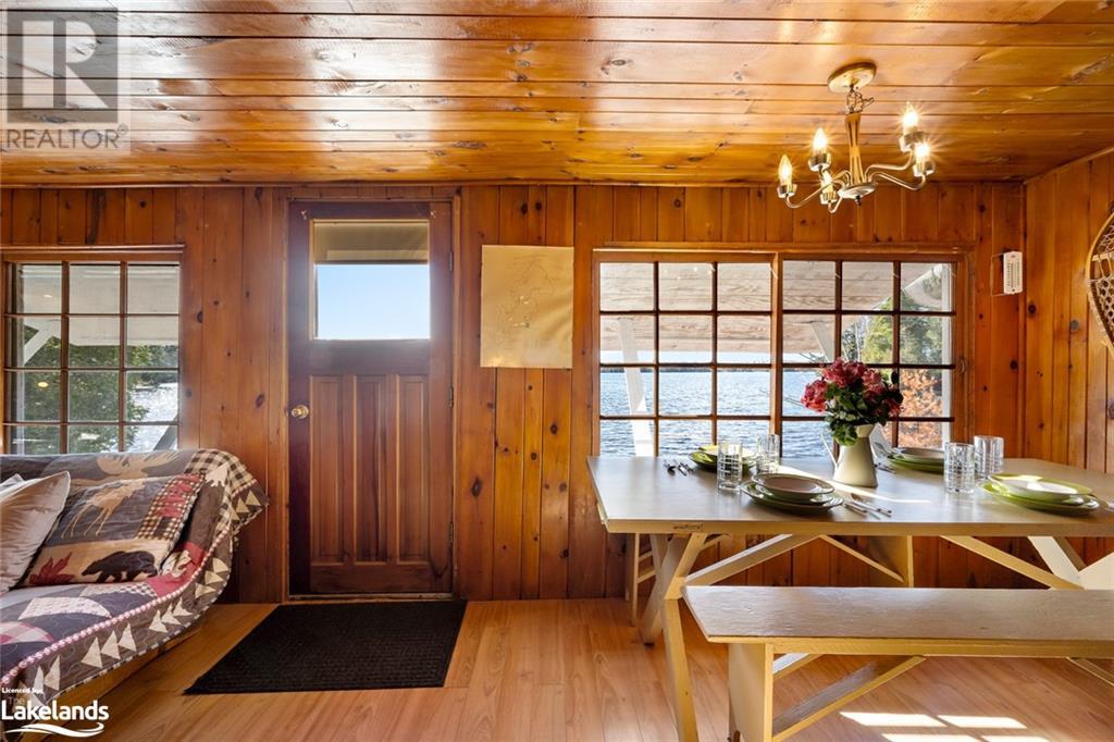 764 East Bear Lake Road, Sprucedale, Ontario P0A 1Y0 (27059210