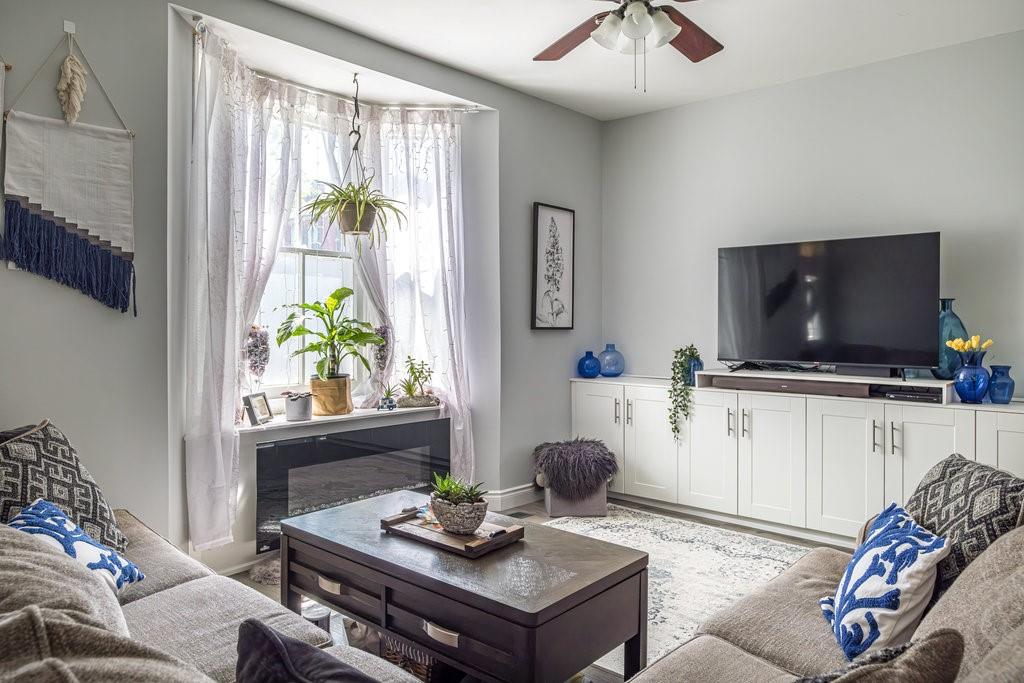 24 Liberty Street, Hamilton, Ontario  L8N 2N6 - Photo 2 - H4197636