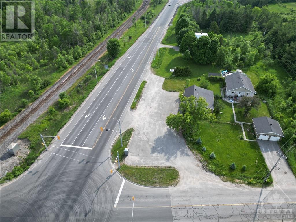 18318 Highway 7 Highway, Perth, Ontario  K7H 3C6 - Photo 8 - 1398473