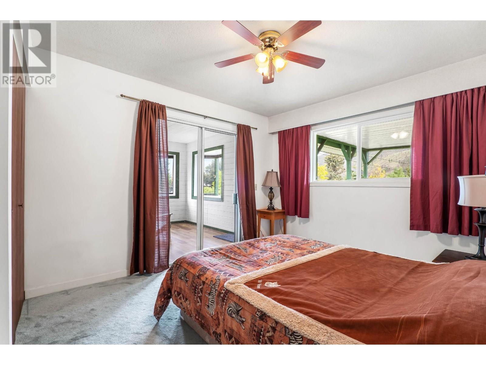 4882 Kathleen Place, Kamloops, British Columbia  V2H 1M1 - Photo 12 - 179310