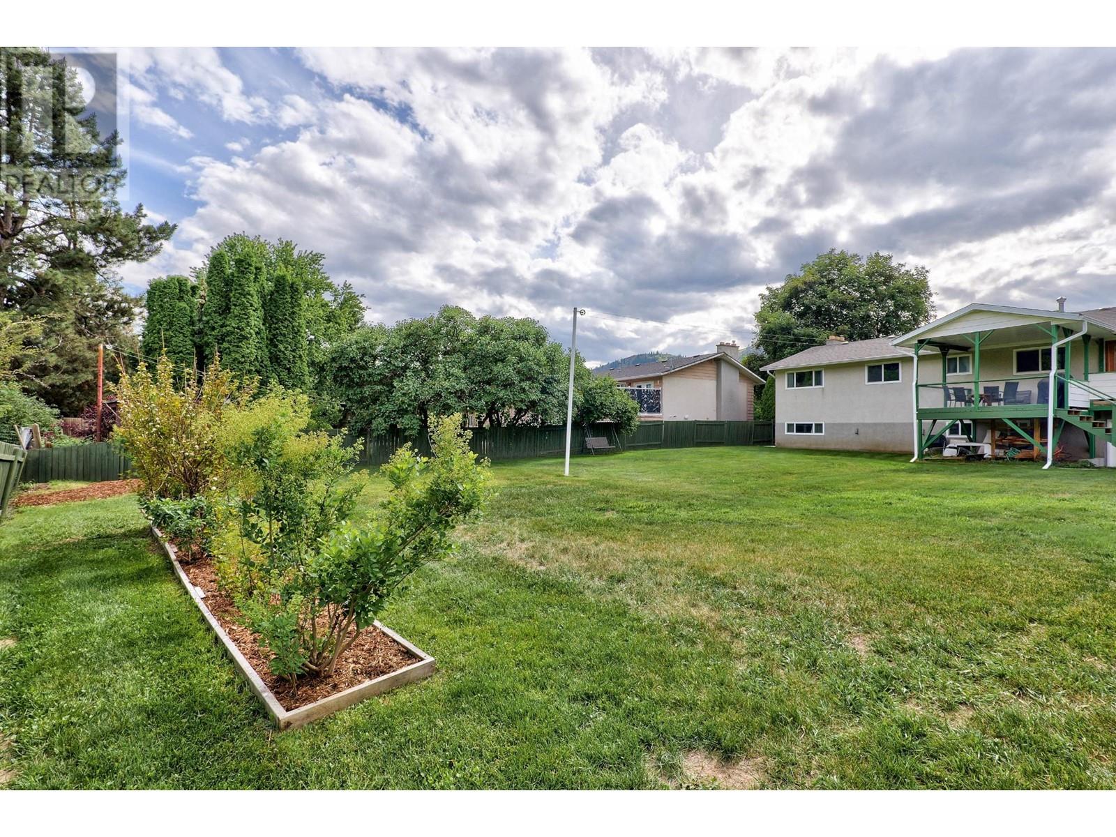 4882 Kathleen Place, Kamloops, British Columbia  V2H 1M1 - Photo 30 - 179310