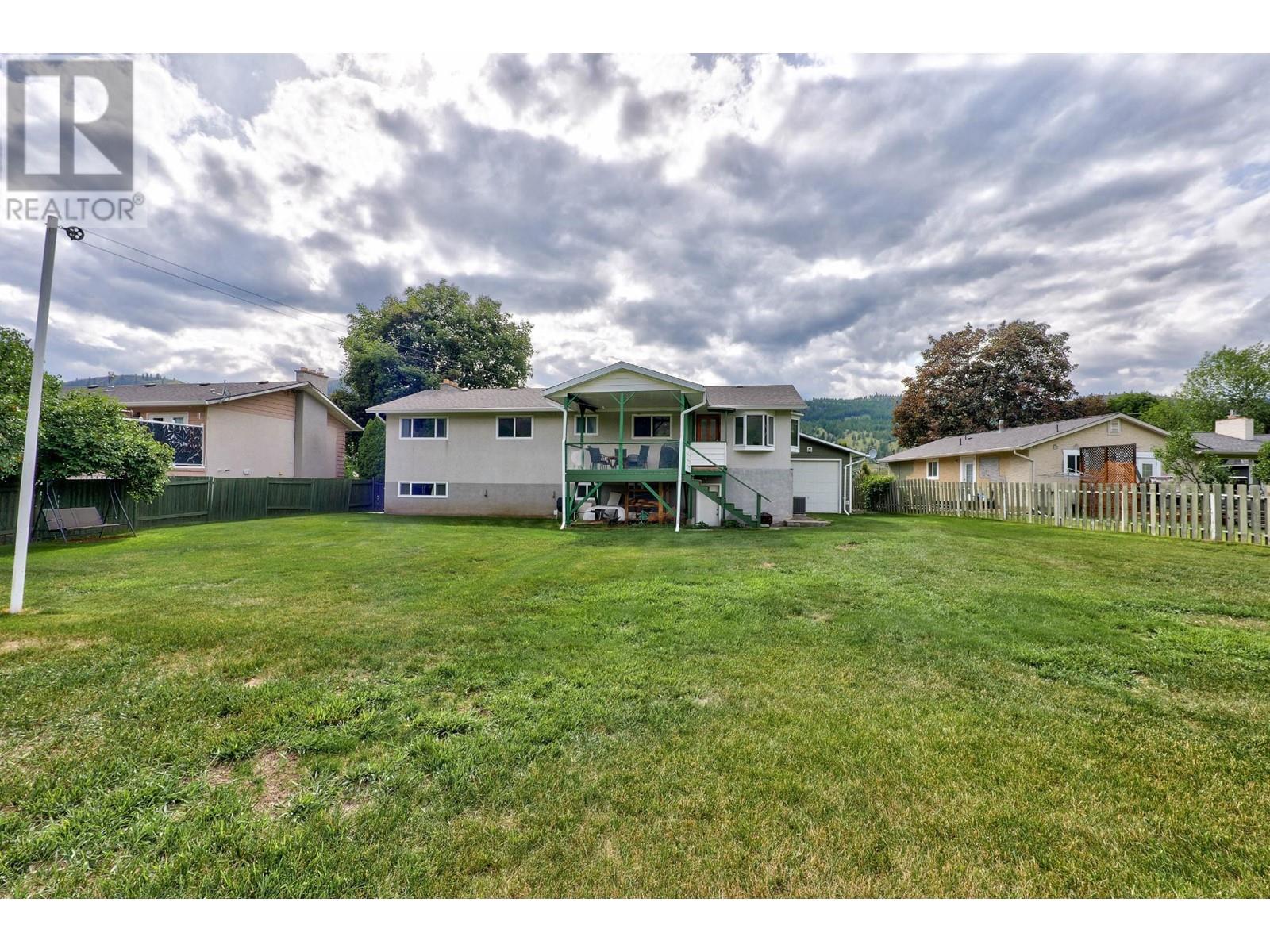 4882 Kathleen Place, Kamloops, British Columbia  V2H 1M1 - Photo 31 - 179310