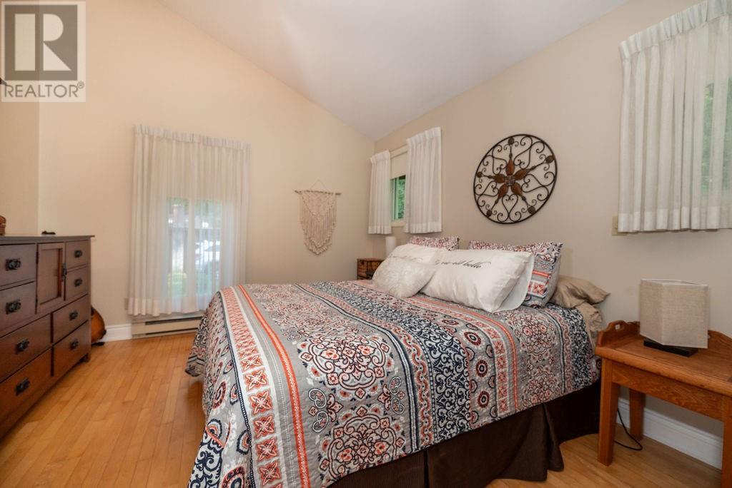 581 Rocky Point Lane, Deep River, Ontario  K0J 1P0 - Photo 17 - 1398341