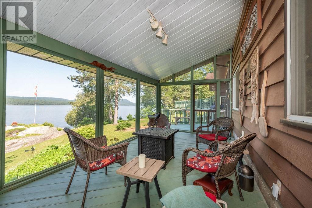 581 Rocky Point Lane, Deep River, Ontario  K0J 1P0 - Photo 7 - 1398341