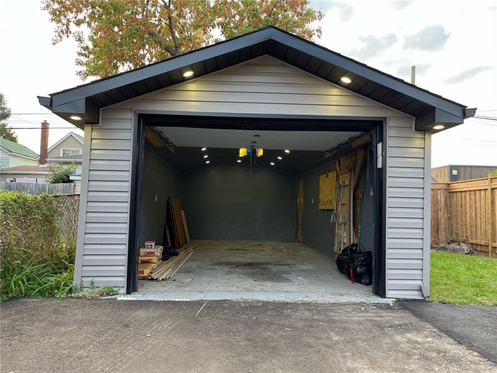 263 Kensington Avenue N, Hamilton, Ontario  L8L 7N8 - Photo 6 - H4197756