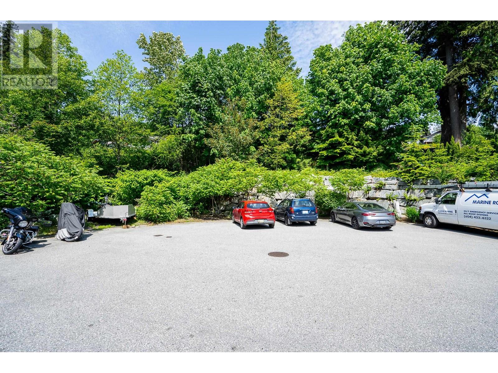 690 Shaughnessy Place, Squamish, British Columbia  V8B 1J1 - Photo 7 - R2896589