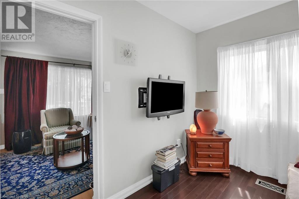 5-5 1/2 Abbey Avenue, St. Catharines, Ontario  L2N 5J3 - Photo 21 - 40596893