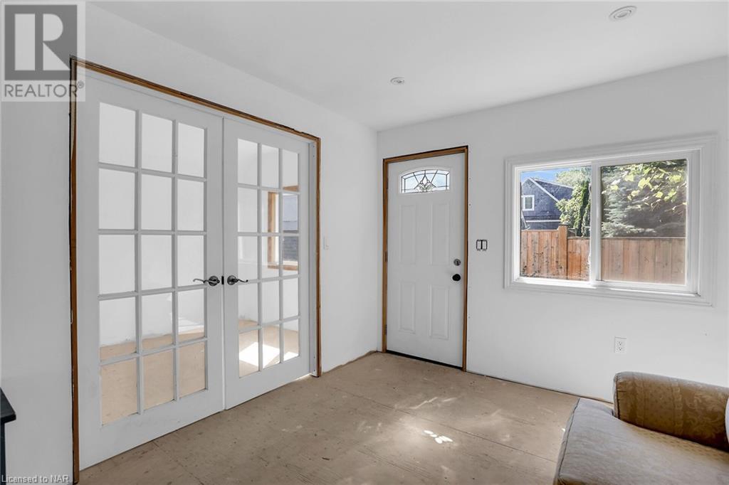 5-5 1/2 Abbey Avenue, St. Catharines, Ontario  L2N 5J3 - Photo 34 - 40596893