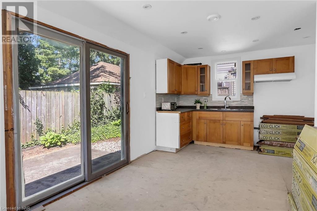 5-5 1/2 Abbey Avenue, St. Catharines, Ontario  L2N 5J3 - Photo 36 - 40596893