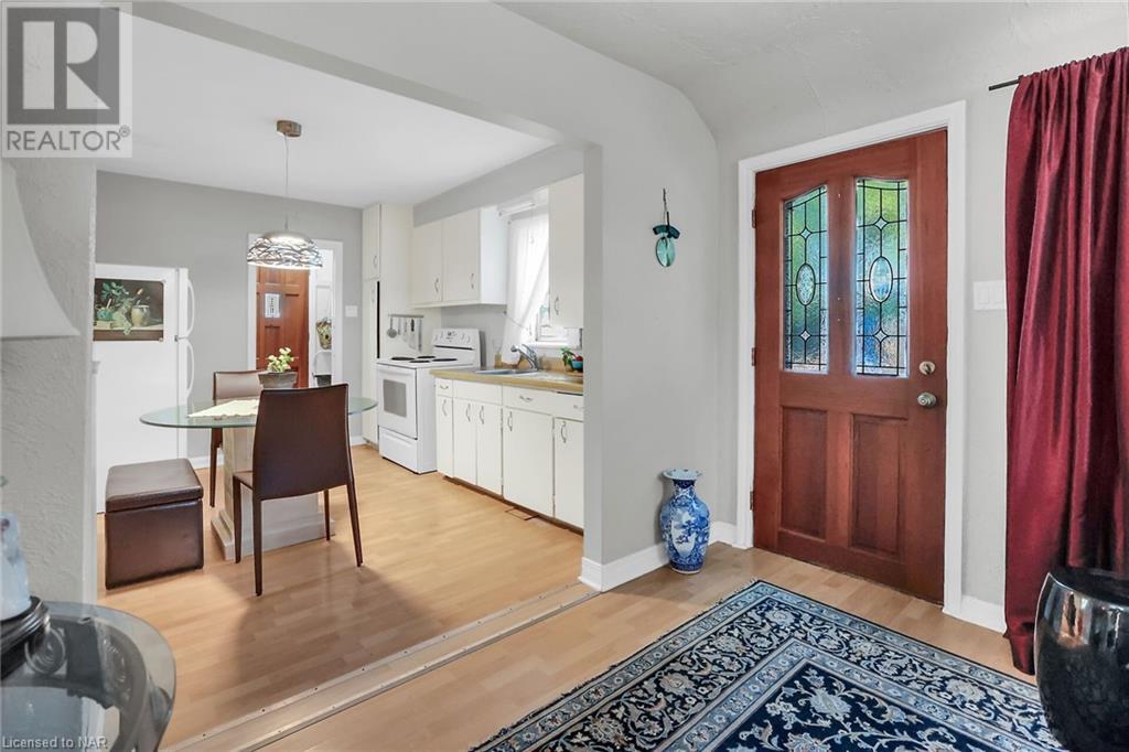 5-5 1/2 Abbey Avenue, St. Catharines, Ontario  L2N 5J3 - Photo 13 - 40570015