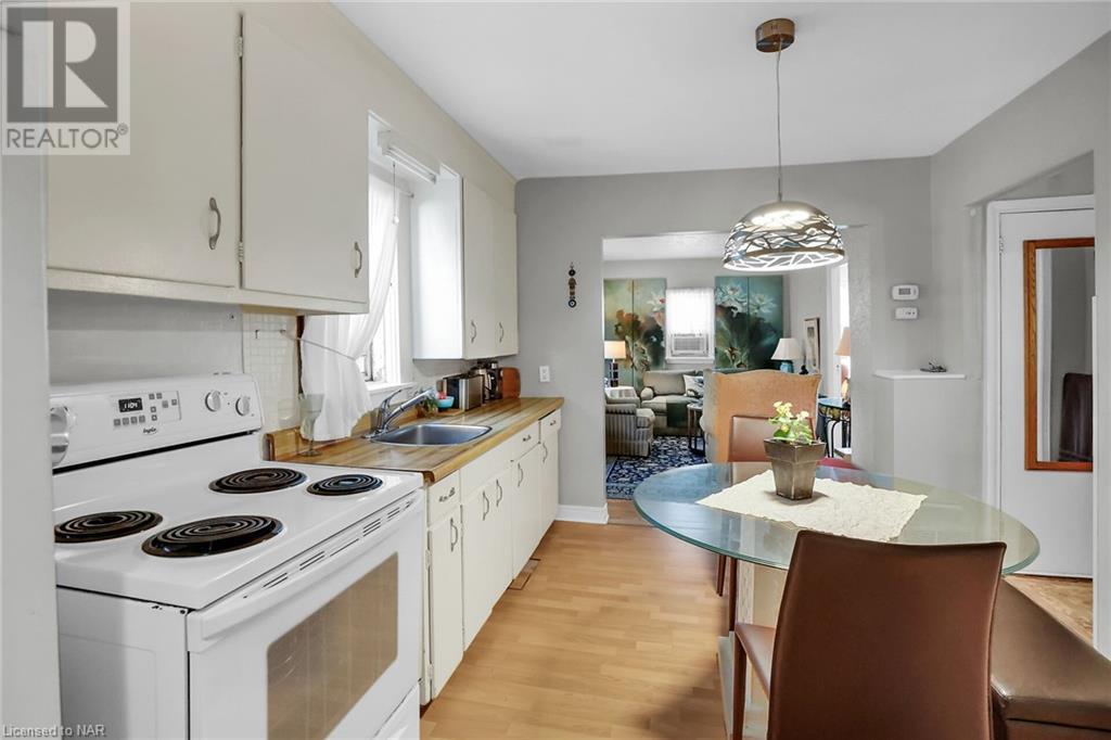 5-5 1/2 Abbey Avenue, St. Catharines, Ontario  L2N 5J3 - Photo 15 - 40570015