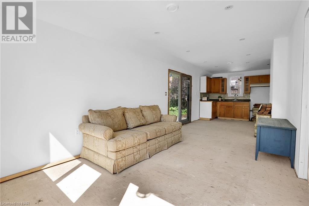 5-5 1/2 Abbey Avenue, St. Catharines, Ontario  L2N 5J3 - Photo 28 - 40570015