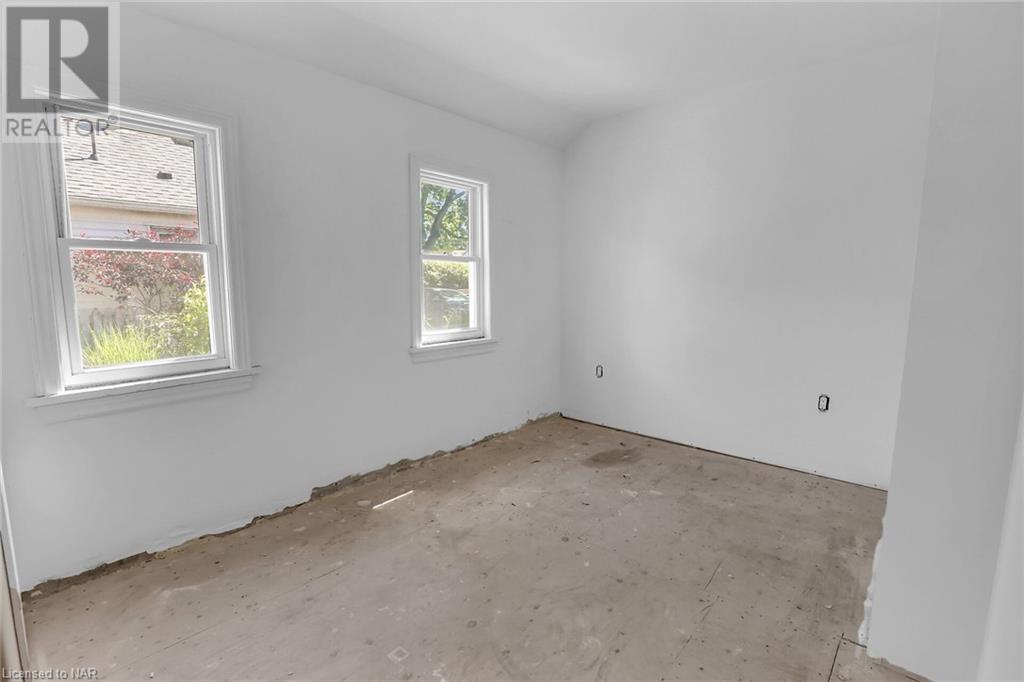 5-5 1/2 Abbey Avenue, St. Catharines, Ontario  L2N 5J3 - Photo 40 - 40570015