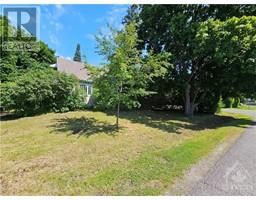 51 ST CLAIRE AVENUE