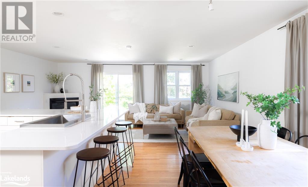 111 Rodney Street, Collingwood, Ontario  L9Y 1E2 - Photo 3 - 40608179