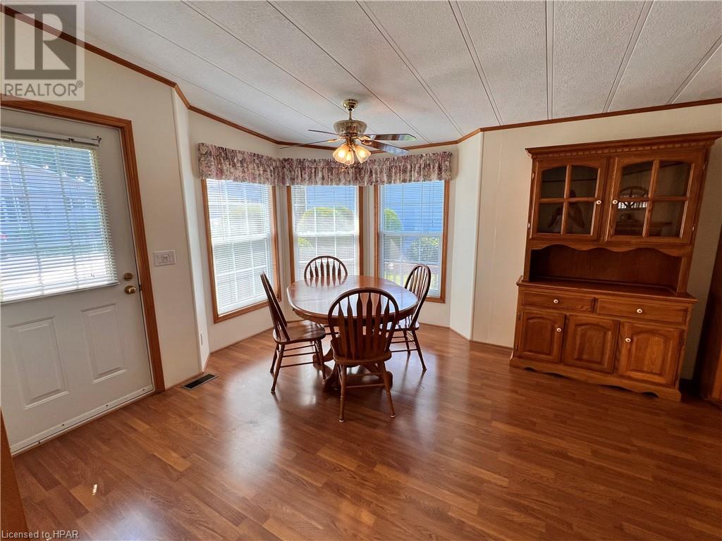 49 Cherokee Lane, Meneset, Ontario  N7A 3Y2 - Photo 12 - 40606158
