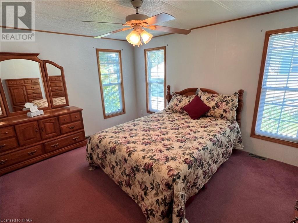 49 Cherokee Lane, Meneset, Ontario  N7A 3Y2 - Photo 24 - 40606158