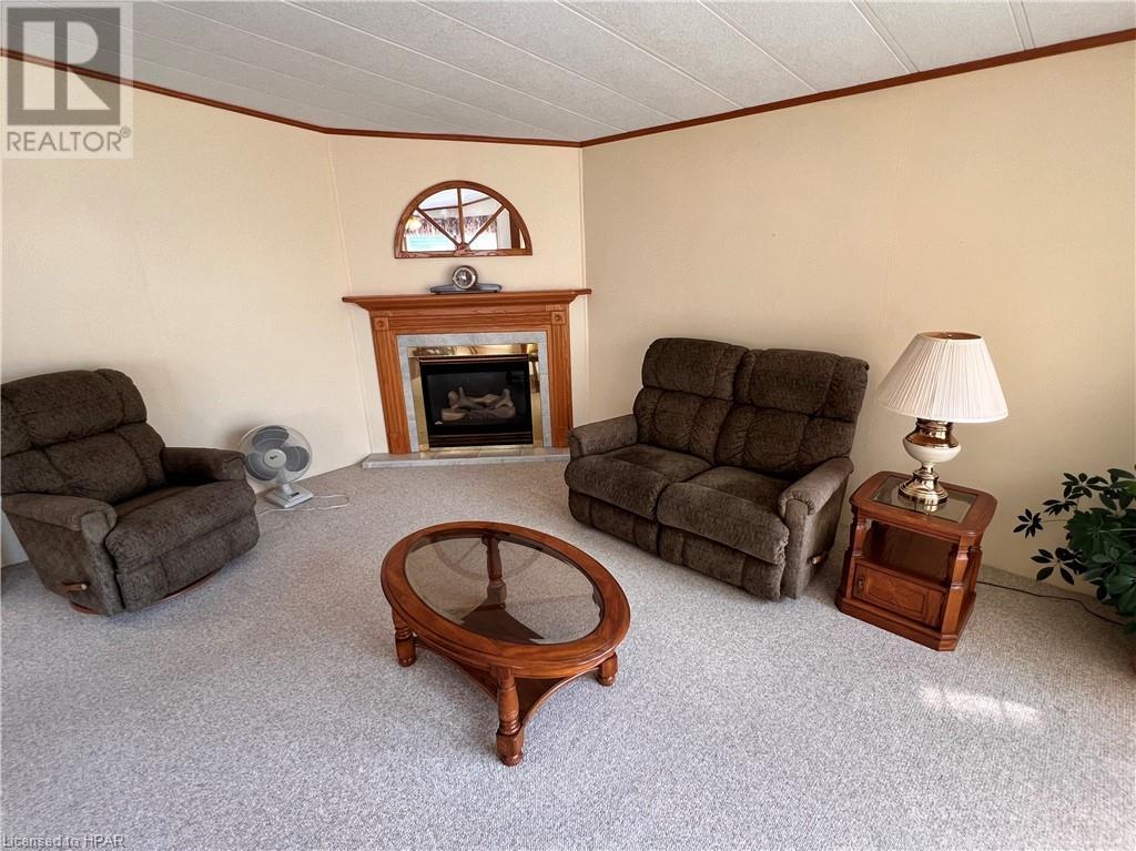 49 Cherokee Lane, Meneset, Ontario  N7A 3Y2 - Photo 6 - 40606158