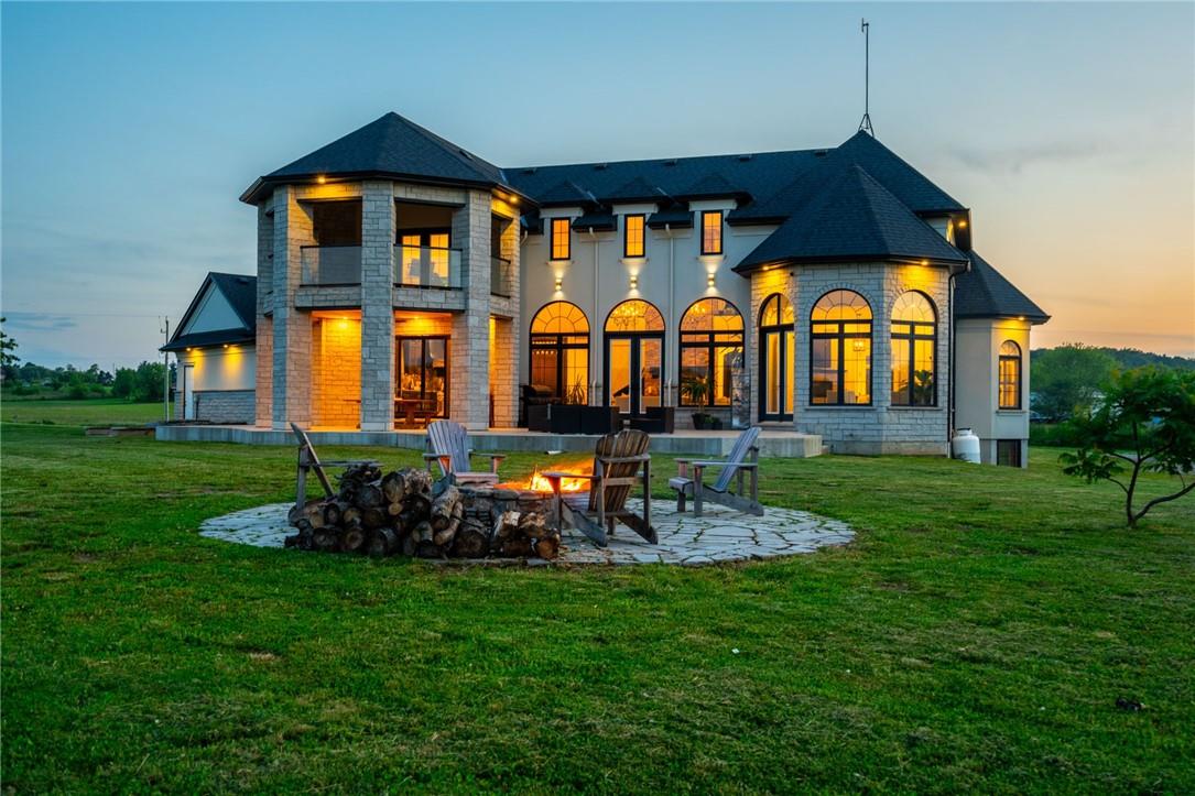 Image of property at 525 Elm Tree Road E