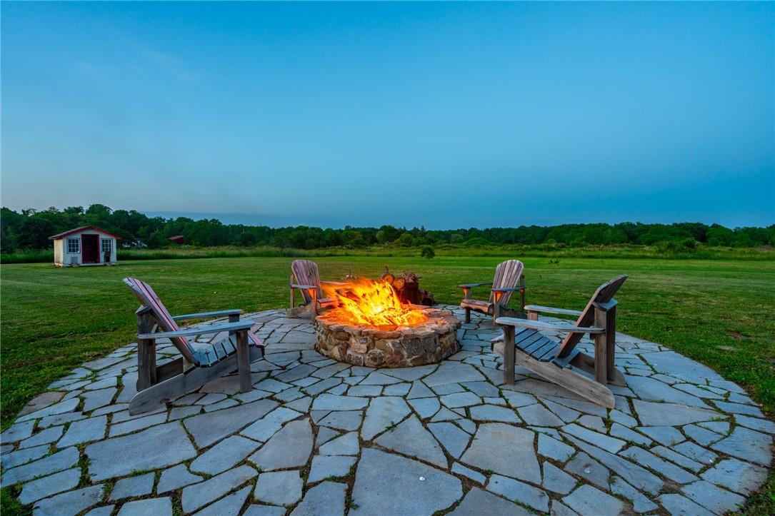 Image of property at 525 Elm Tree Road E