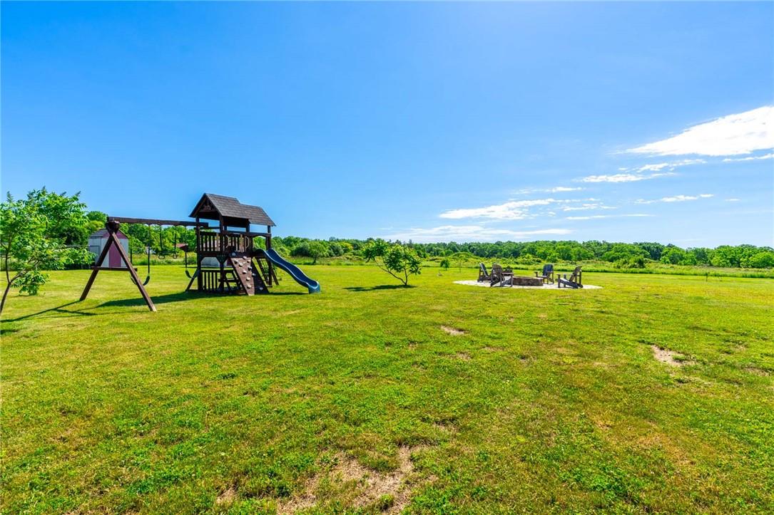 Image of property at 525 Elm Tree Road E