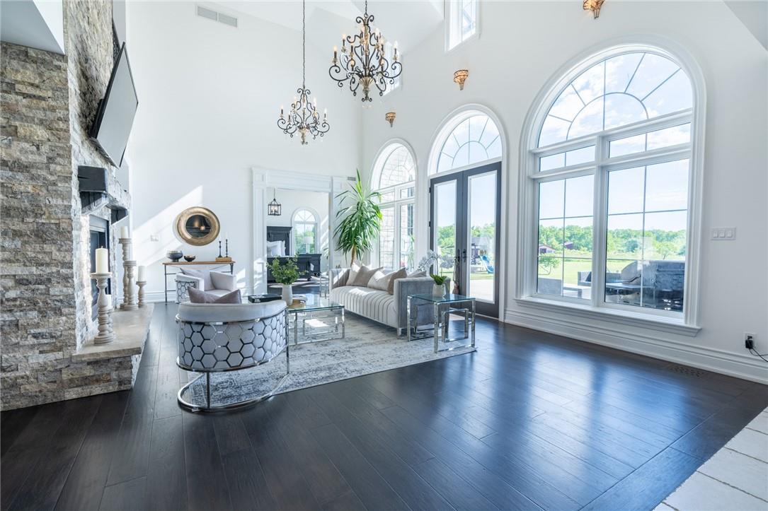 Image of property at 525 Elm Tree Road E