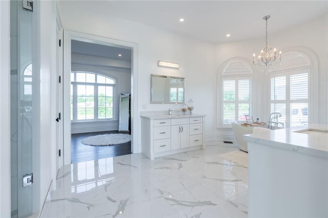 Image of property at 525 Elm Tree Road E