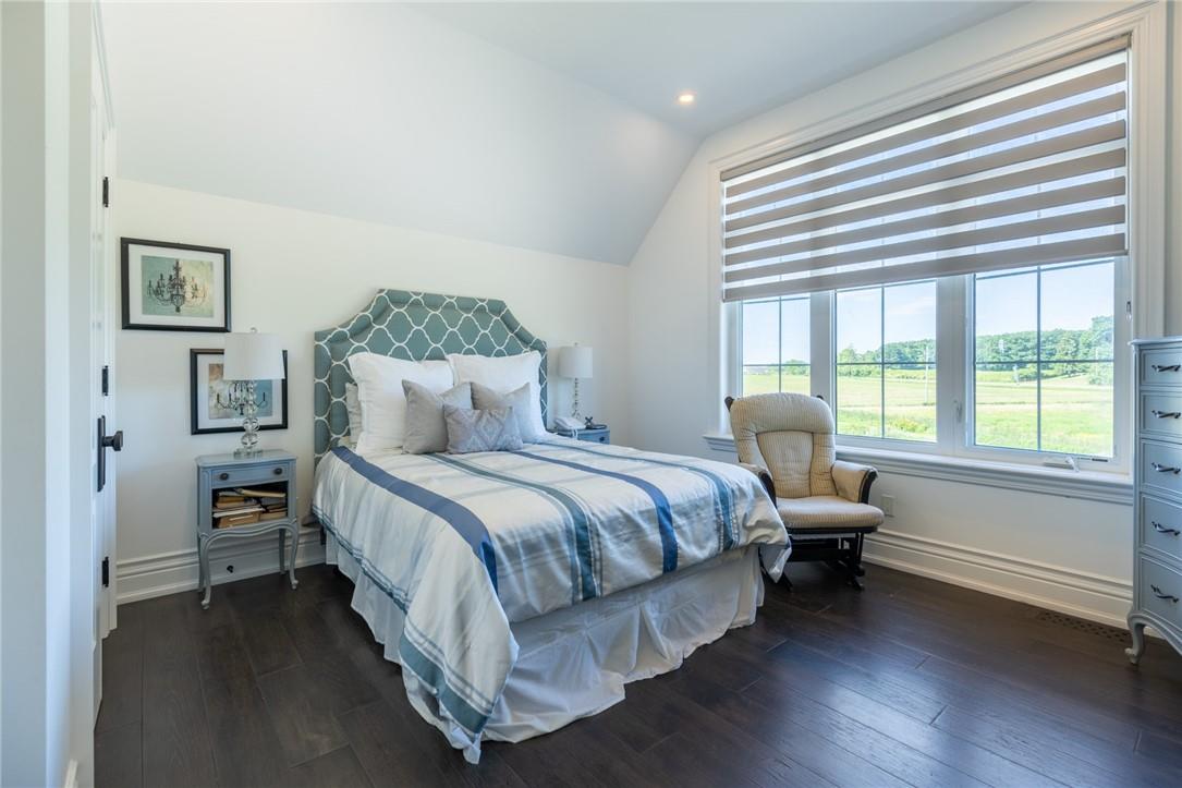 Image of property at 525 Elm Tree Road E