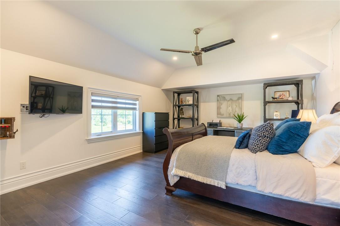 Image of property at 525 Elm Tree Road E