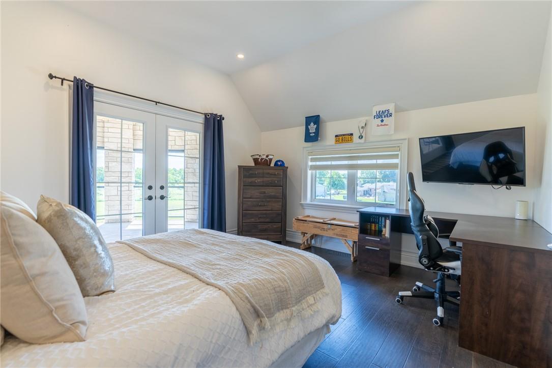 Image of property at 525 Elm Tree Road E