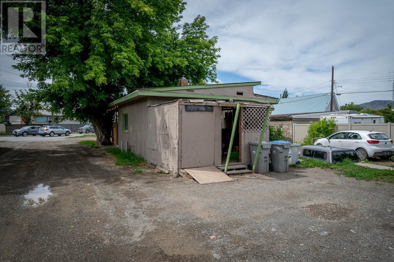 342/344 Fortune Drive, Kamloops, British Columbia  V2B 2J1 - Photo 9 - 179335