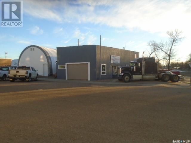 200 Main Street, Climax, Saskatchewan  S0N 0N0 - Photo 1 - SK974172