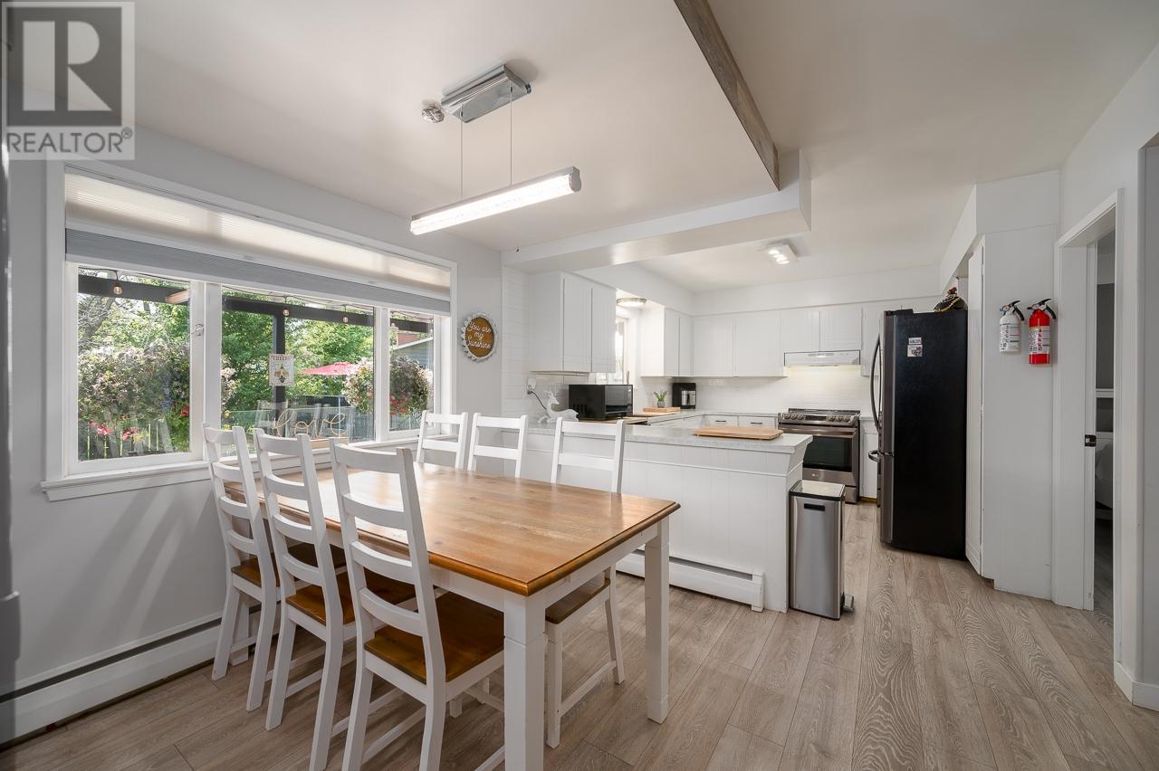 2591 Fleetwood Ave, Kamloops, British Columbia   - Photo 2 - 179337