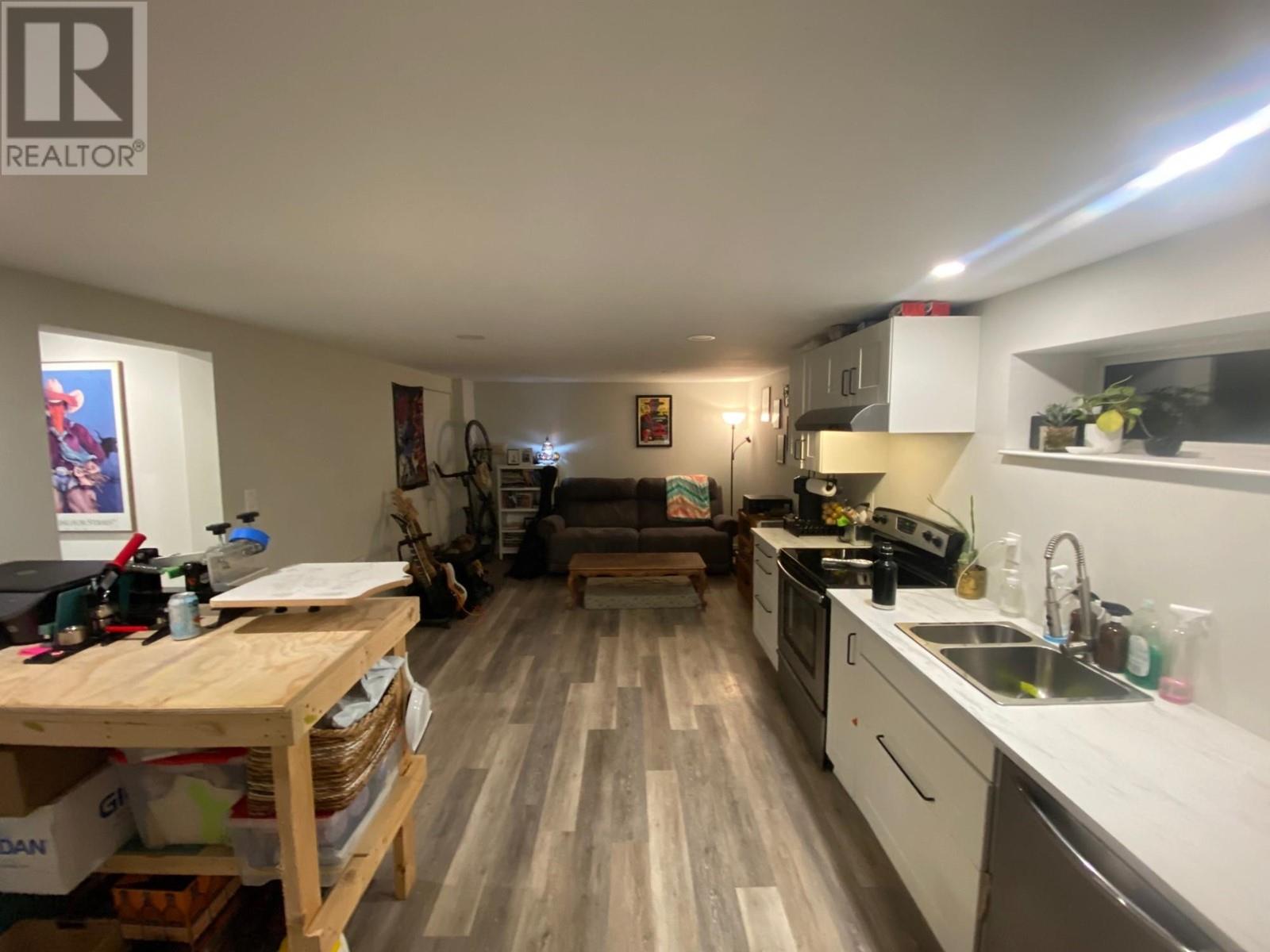 2591 Fleetwood Ave, Kamloops, British Columbia   - Photo 42 - 179337