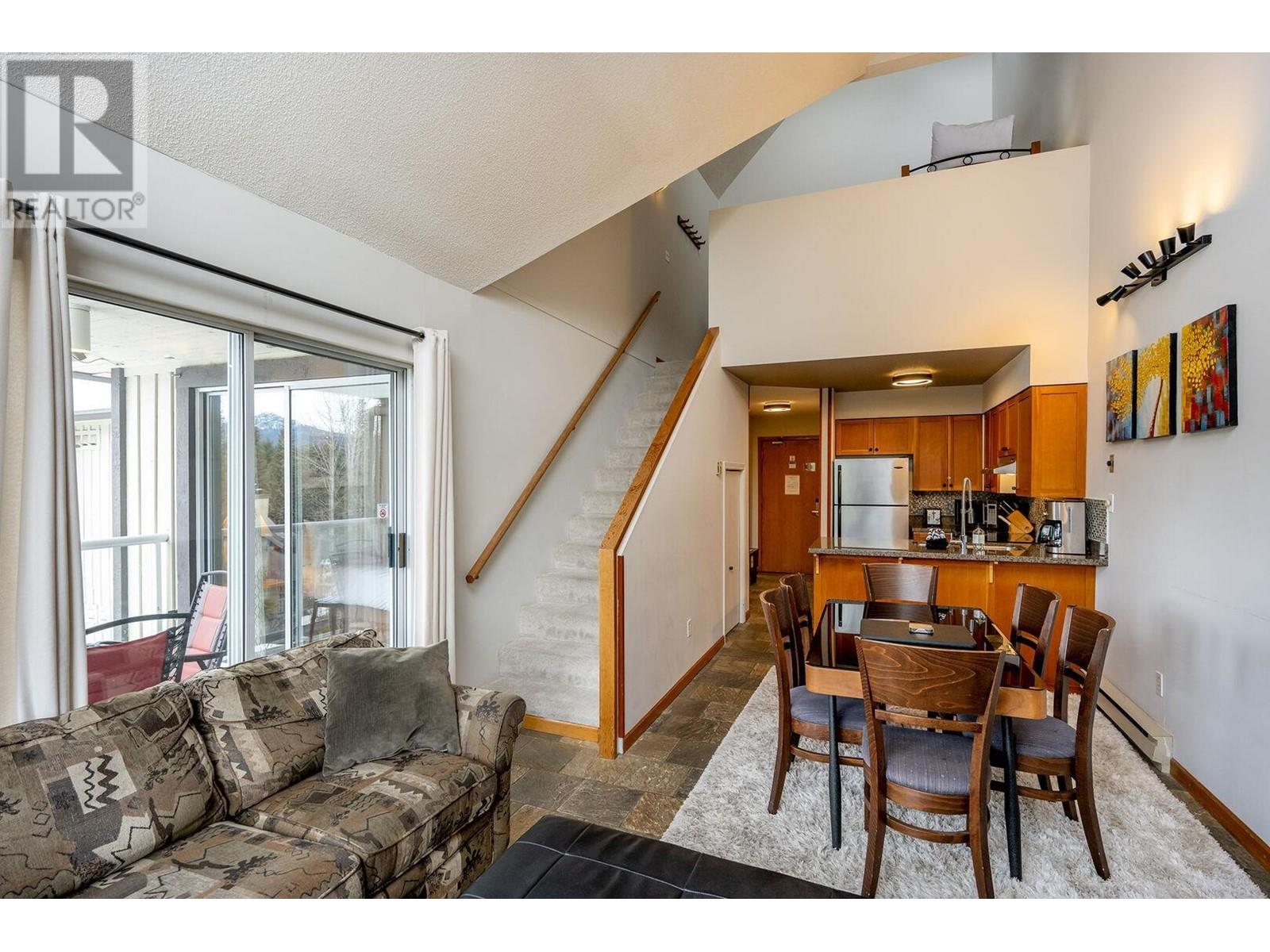 302 4749 Spearhead Drive, Whistler, British Columbia  V8E 1E9 - Photo 5 - R2885346