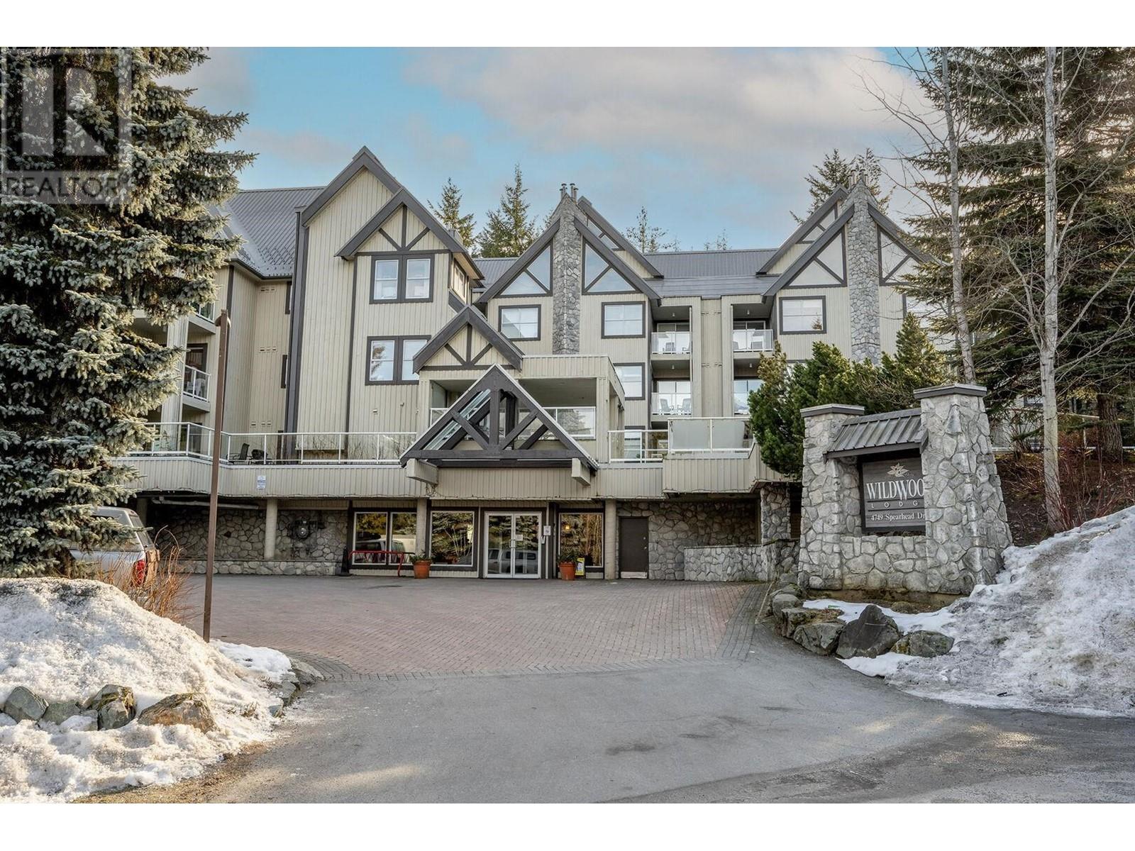 302 4749 Spearhead Drive, Whistler, British Columbia  V8E 1E9 - Photo 1 - R2885346
