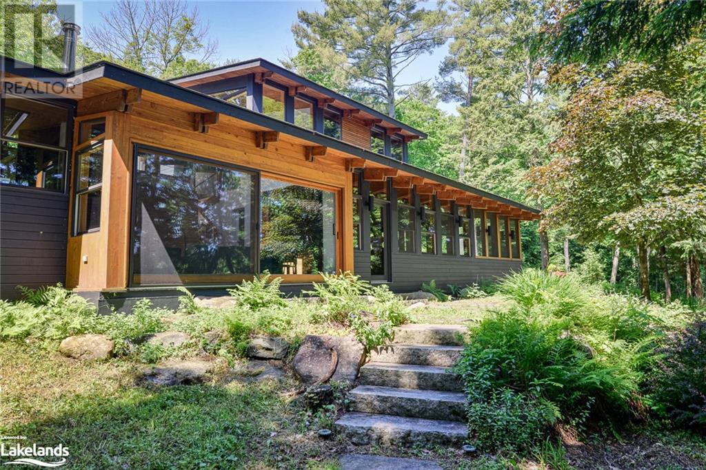 10 Bala Park Island, Muskoka Lakes, Ontario P0C 1M0 (27065233