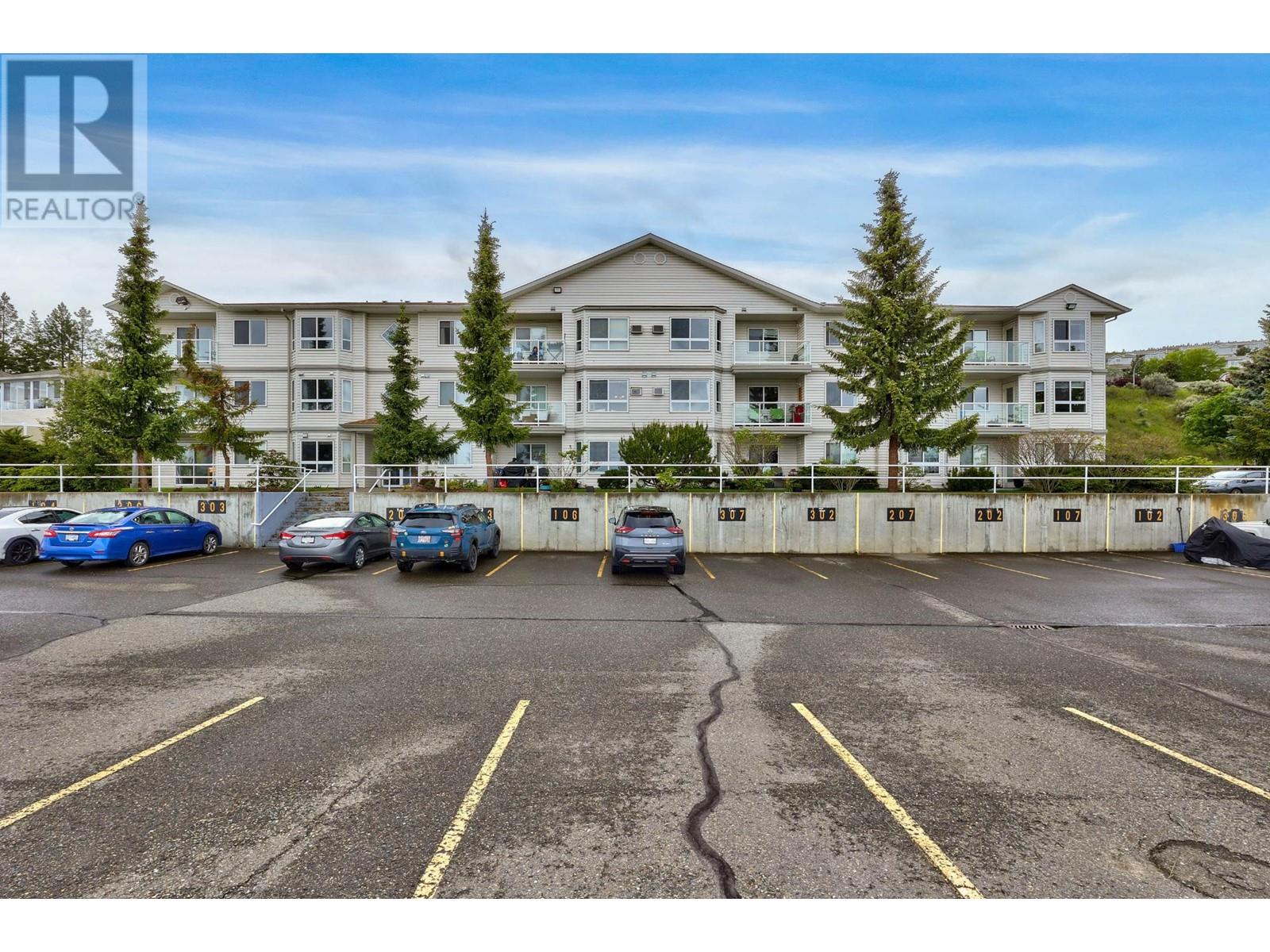 301-2025 Pacific Way, Kamloops, British Columbia  V1S 1V2 - Photo 2 - 179344