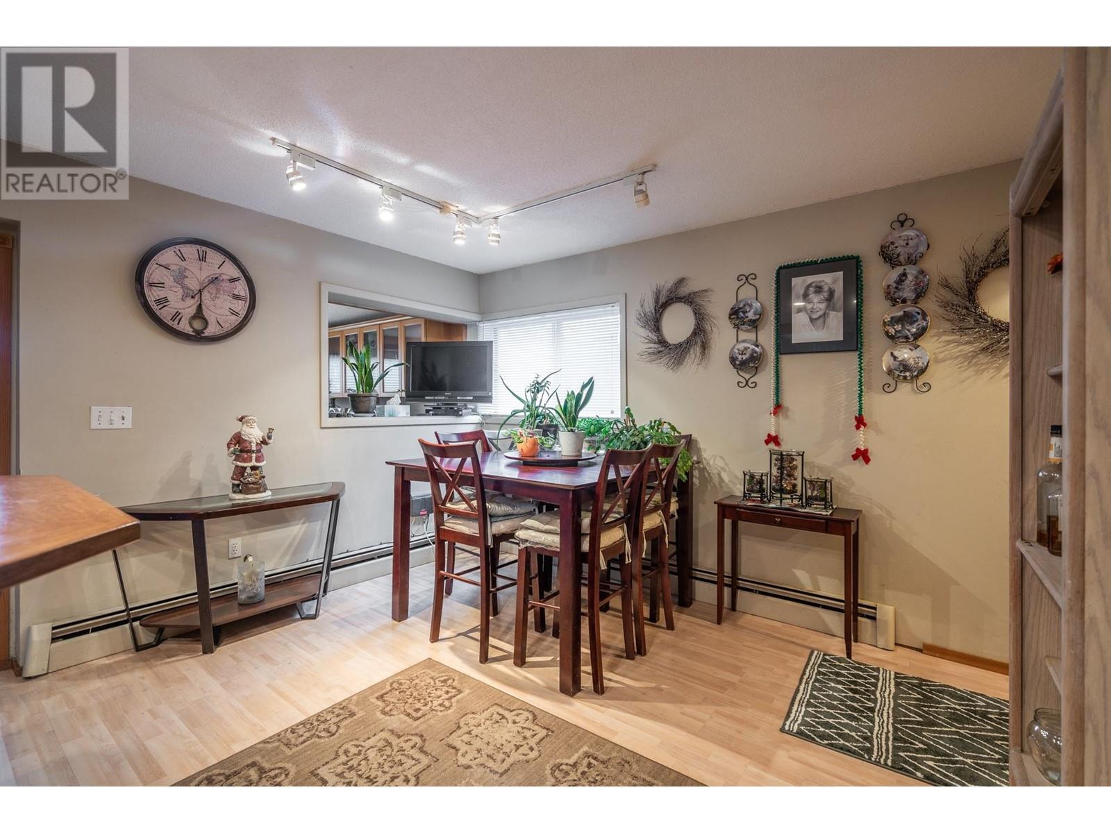 22762 Gilley Avenue, Maple Ridge, British Columbia  V2X 2G2 - Photo 13 - R2897031