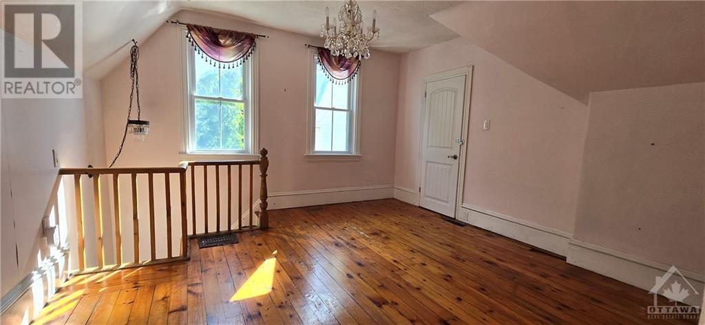 12 Herriott Street, Carleton Place, Ontario  K7C 2V6 - Photo 6 - 1392798