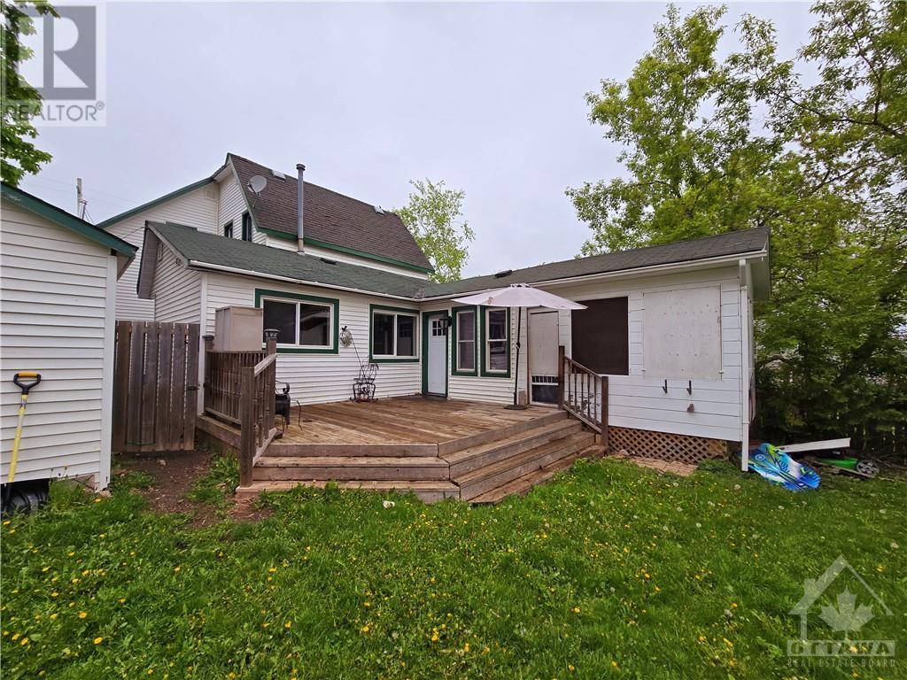 12 Herriott Street, Carleton Place, Ontario  K7C 2V6 - Photo 11 - 1392798