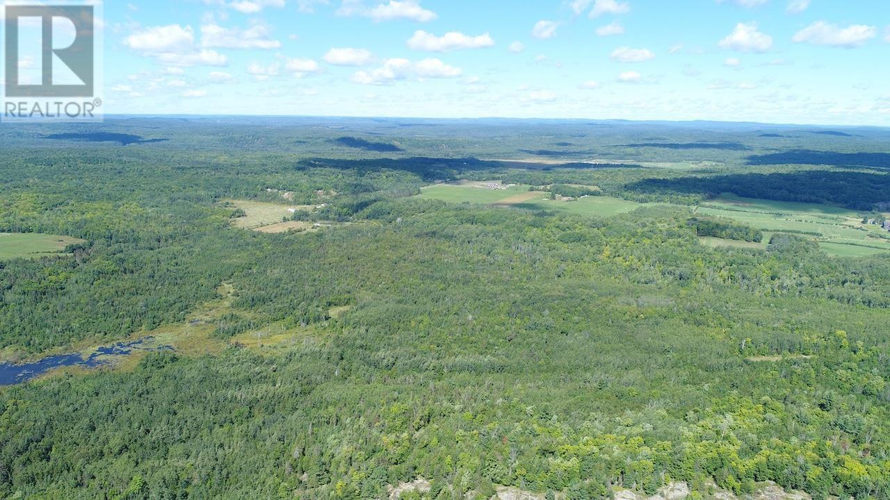 497 Acres Chiblow Lake Rd, And Brady Road, Algoma District, Ontario  P0R 1H0 - Photo 7 - SM241540